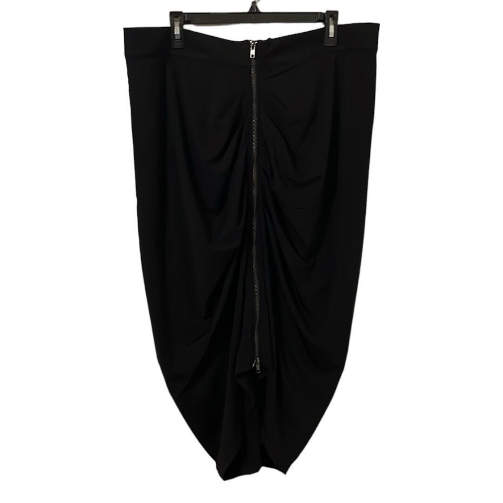 City Chic Women's Black Rushed Sexy Drape Skirt Zipper Detail Size L/20